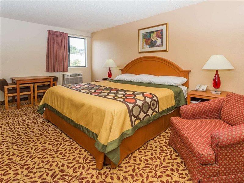 Super 8 By Wyndham Colo. Sprs. Garden Of The Gods Hotel Colorado Springs Eksteriør billede