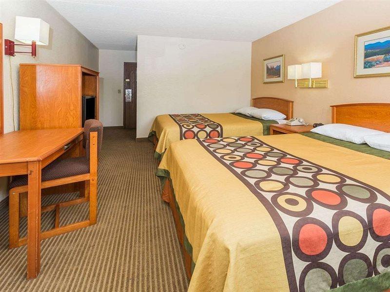 Super 8 By Wyndham Colo. Sprs. Garden Of The Gods Hotel Colorado Springs Eksteriør billede